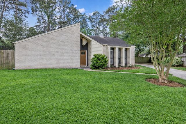 25703 Old Carriage Ln — Lexington Woods North Sec 1