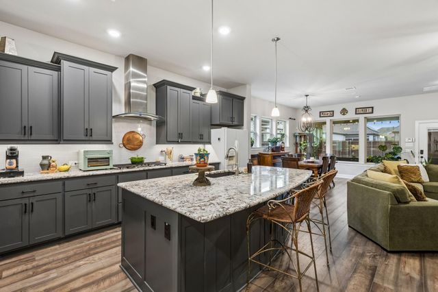 4717 Beaver Creek Dr — Viridian Village 3a