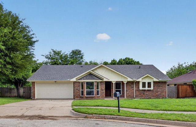 1606 Rosemary Dr — Minor Moore Add