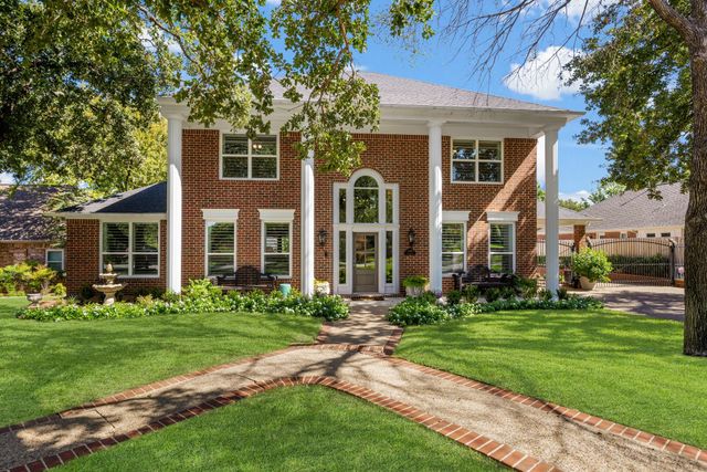 4009 Tave Ct — Parker Oaks Estates