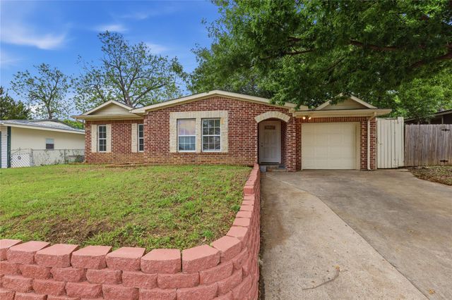 1314 E Lovers Ln — Arlington Terrace Add