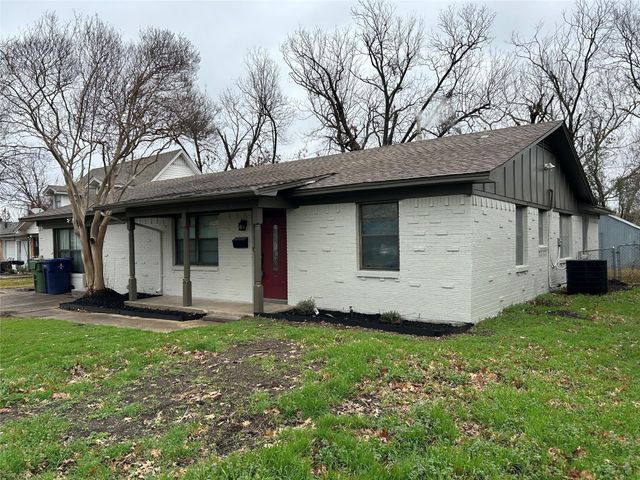220 N Bernice Dr — Bullock Estates