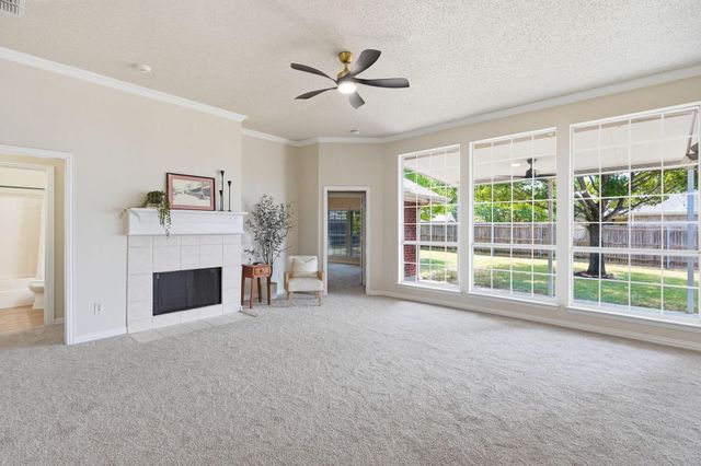 1121 SW Hillside Dr — Elk Ridge Estates