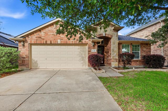 9125 Rainland Ct — Southwind Add