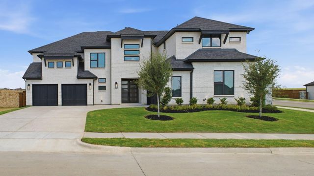 1102 Lookout Dr — Terraces