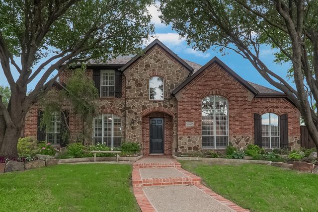 15699 Ridgewood Dr — Hunters Creek Ph 3