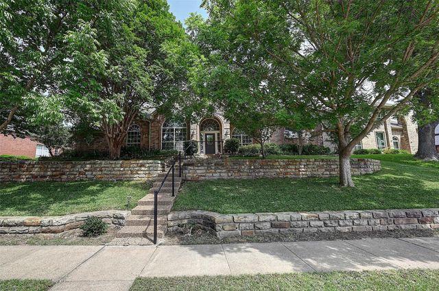 6608 Barclay Ln — Greens 02