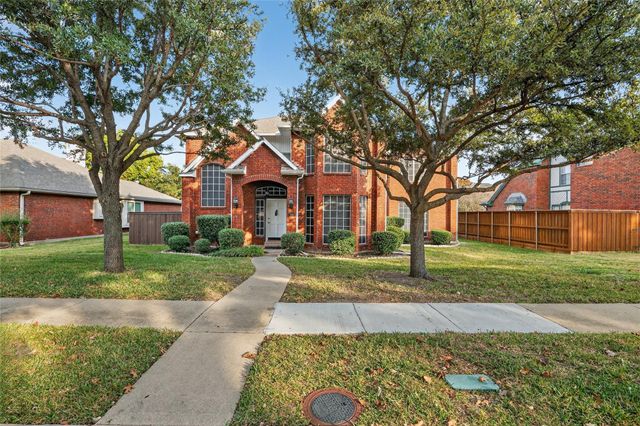 7336 Angel Fire Dr — Park Ridge