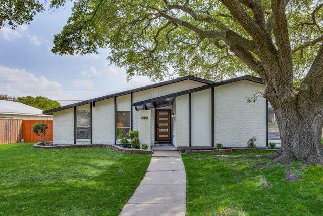 1512 Hayfield Dr — Park Forest Add 2