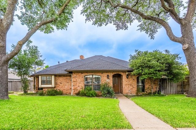 2430 Beaver Run — OAKRIDGE 1
