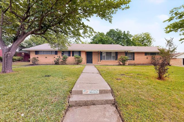 1602 Dakota Dr — Eastern Hills Estates