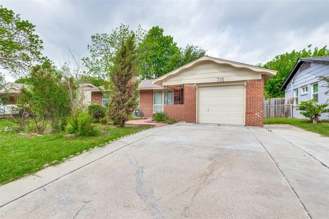 718 Susan Dr — Hollandale East Add