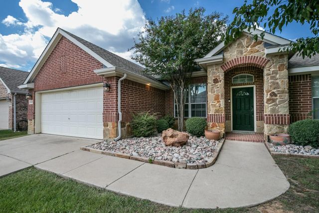 2615 Fox Creek Trl — Foxwood Glen