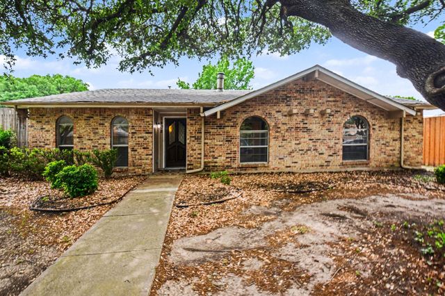 1408 Vanderbilt Dr — Park Forest Add 3