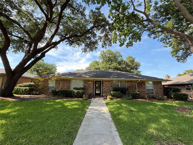 2613 Live Oak Ln — Timbercreek Estates