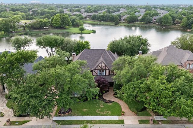 6513 Wildwood Dr — Wildwood Crossing