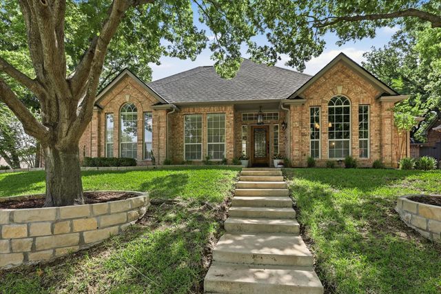 3103 Regal Dr — Oak Ridge Estates