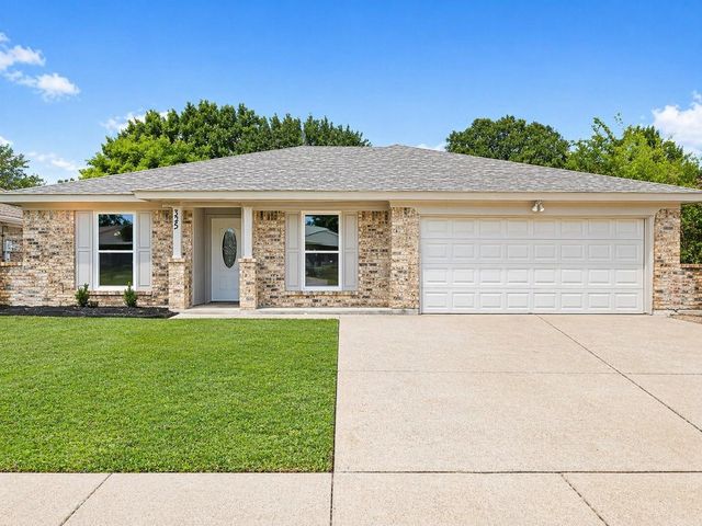325 Juniper Dr — FAIRFIELD