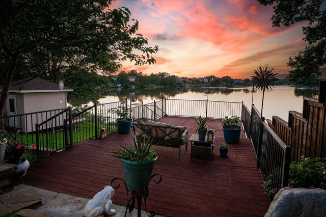 1303 Lakeshore Dr — Garden Isles 02 Rev