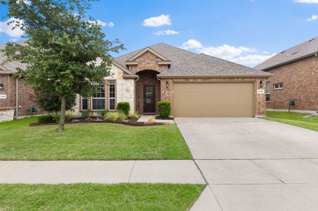 3429 Collingham St — Rivendale by The Lake