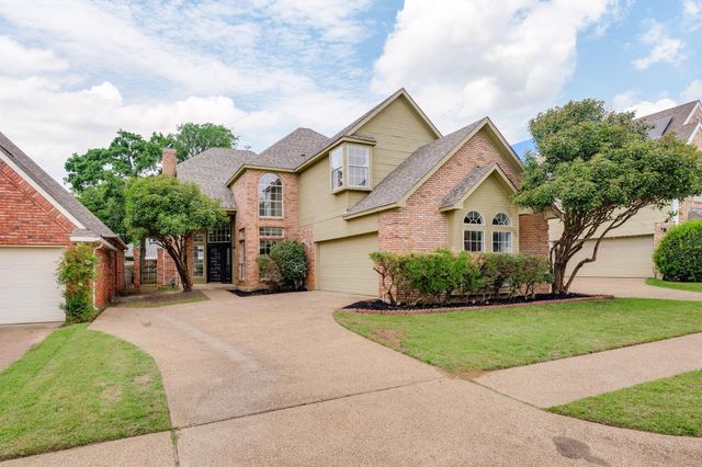 1401 Carver Ln — Creekview Estates