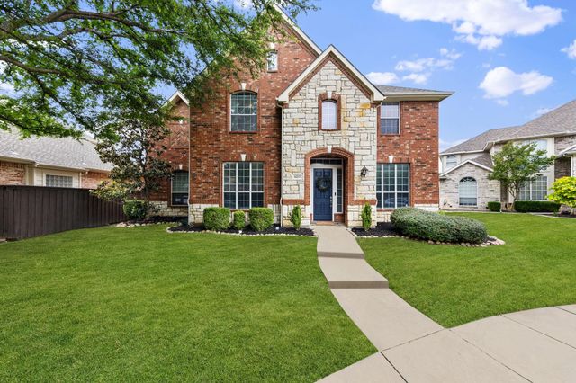 4217 E Crescent Way — Heritage Lakes
