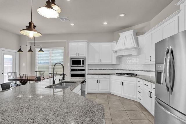 10613 Fort Davis Pl — Highlands At Westridge Ph 3 The
