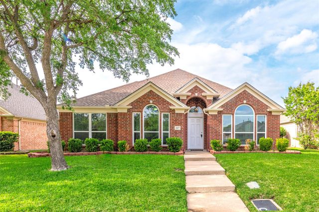 207 Meredith Ct — Lakes Of Valley Ranch Ph 05