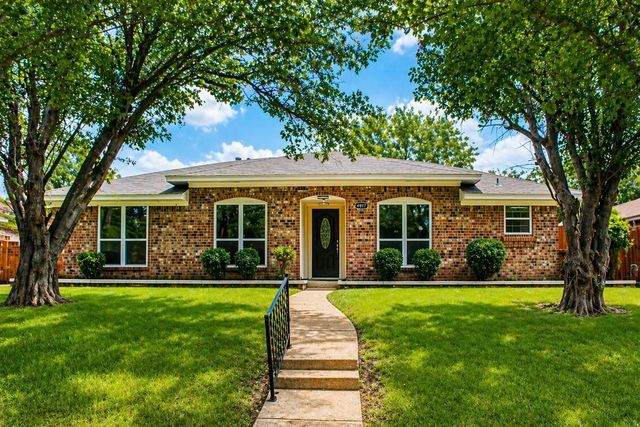4917 Willowhaven Cir — La Prada 04