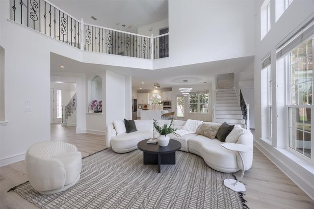 7800 Brushfield Dr — Forest Creek North IV