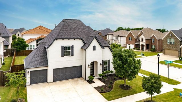 10404 Smarty Jones St — Lexington Ph Five