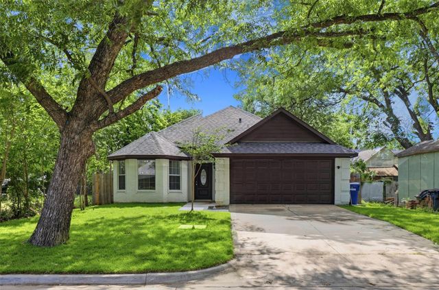 906 Oak St — Tuckers Add