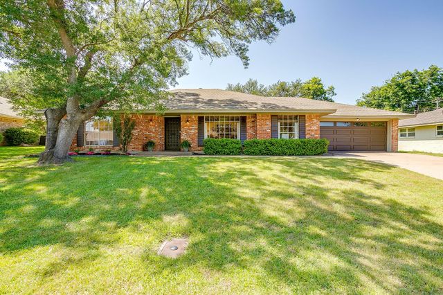 3733 Fenton Ave — South Hills Add
