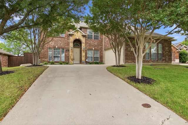 2305 Trickling Creek Dr — Creek Valley 01
