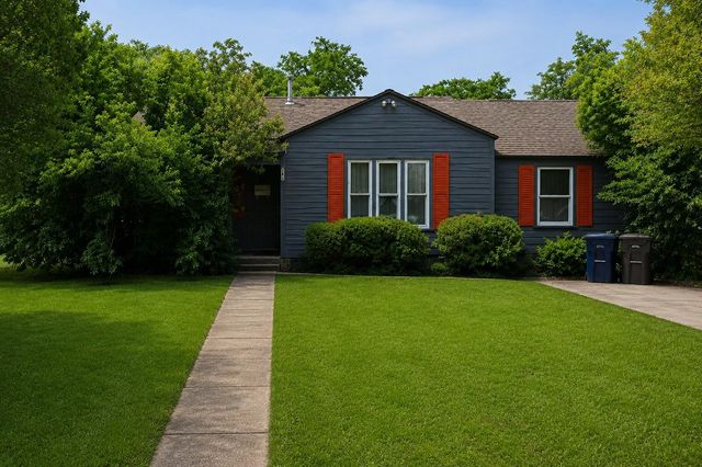 7437 Llano Ave — Ridglea West Add