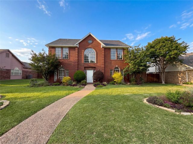 1213 Cardigan St — Meadow Crest Estates