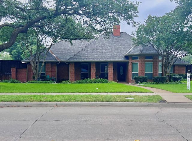 3601 Sailmaker Ln — Biltmore Swim & Racquet Club Ph One