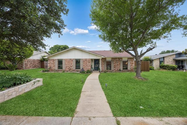 1704 California Trl — Park Forest North Add Third Increment