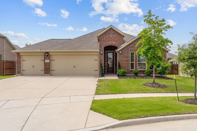 10039 Prairie Dr — Hills Of Crown Ridge Ph Two, The