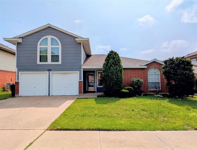 2819 Martsy Ct — Overbrook Park Add