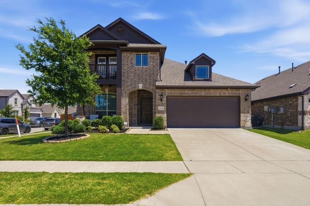 1316 Tree Shadow Ln — West Crossing Ph 8