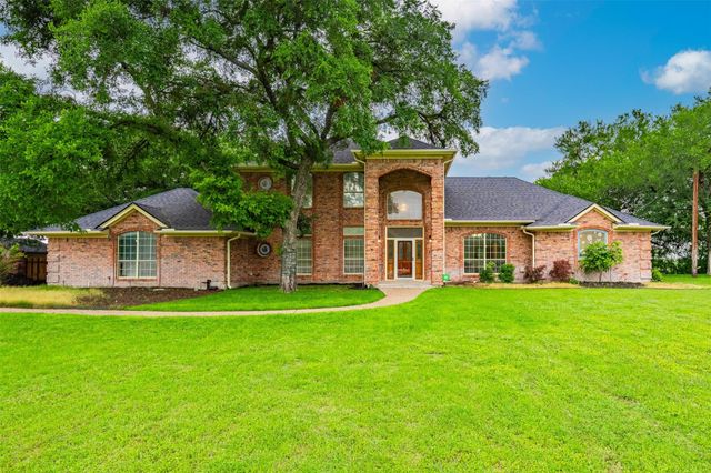 137 Lakeview Dr — Deer Creek Ph IV