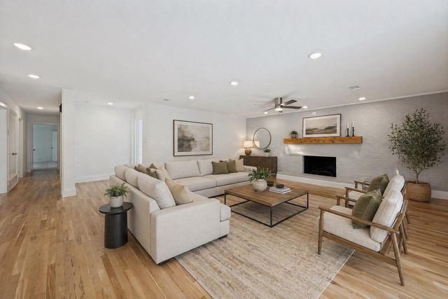 1513 Holt St — Carter Oakland