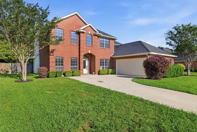 7000 Winthorp Dr — Wentworth Estates Add