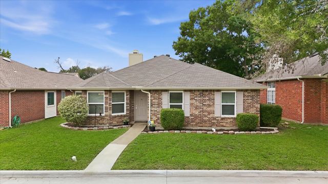 2513 Silver Creek Ct — Villages Vly Crk #1