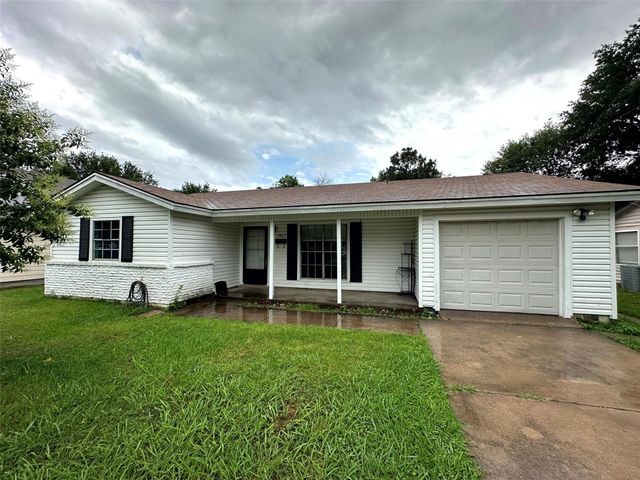 1902 Morgan St — Ridgecrest 08
