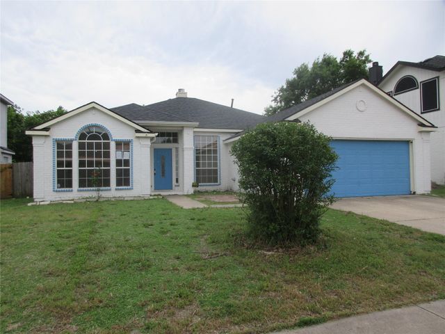214 Westbrook Dr — Matlock Estates Add