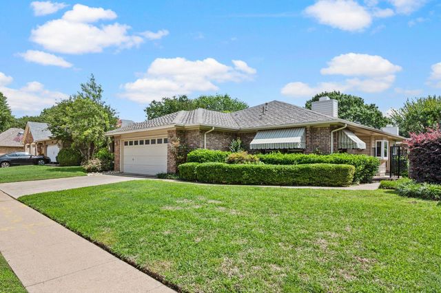 2211 Marvin Gardens St — Park Place North