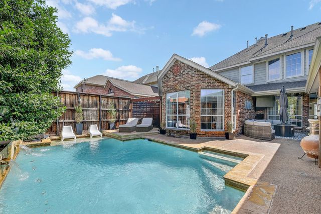 5170 Mohegan Ln — Cheyenne Village Ph One