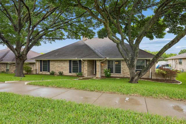 4004 Bosque Dr — Los Rios Addition Phase 3